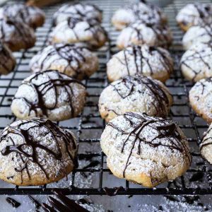 Cannoli Cookie